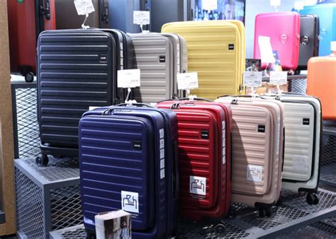 luggage like away but cheaper